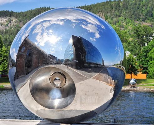 large steel balls with mirror polished