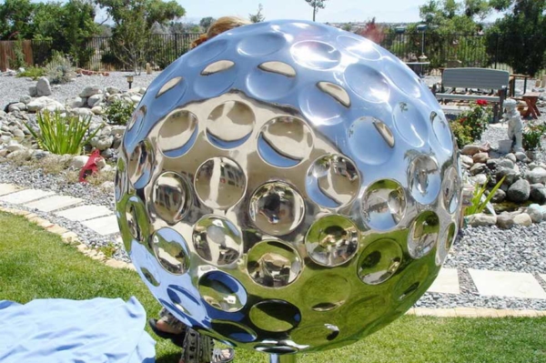 Stainless steel golf ball
